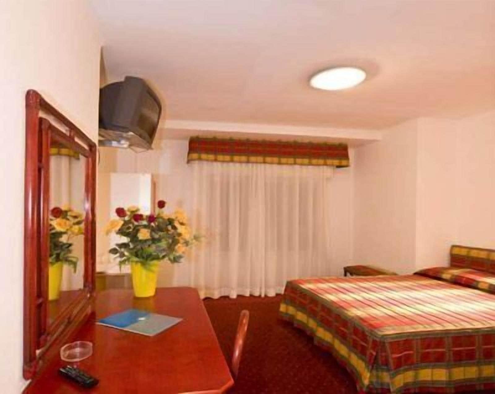 Hotel Soraya Lignano Sabbiadoro Zewnętrze zdjęcie