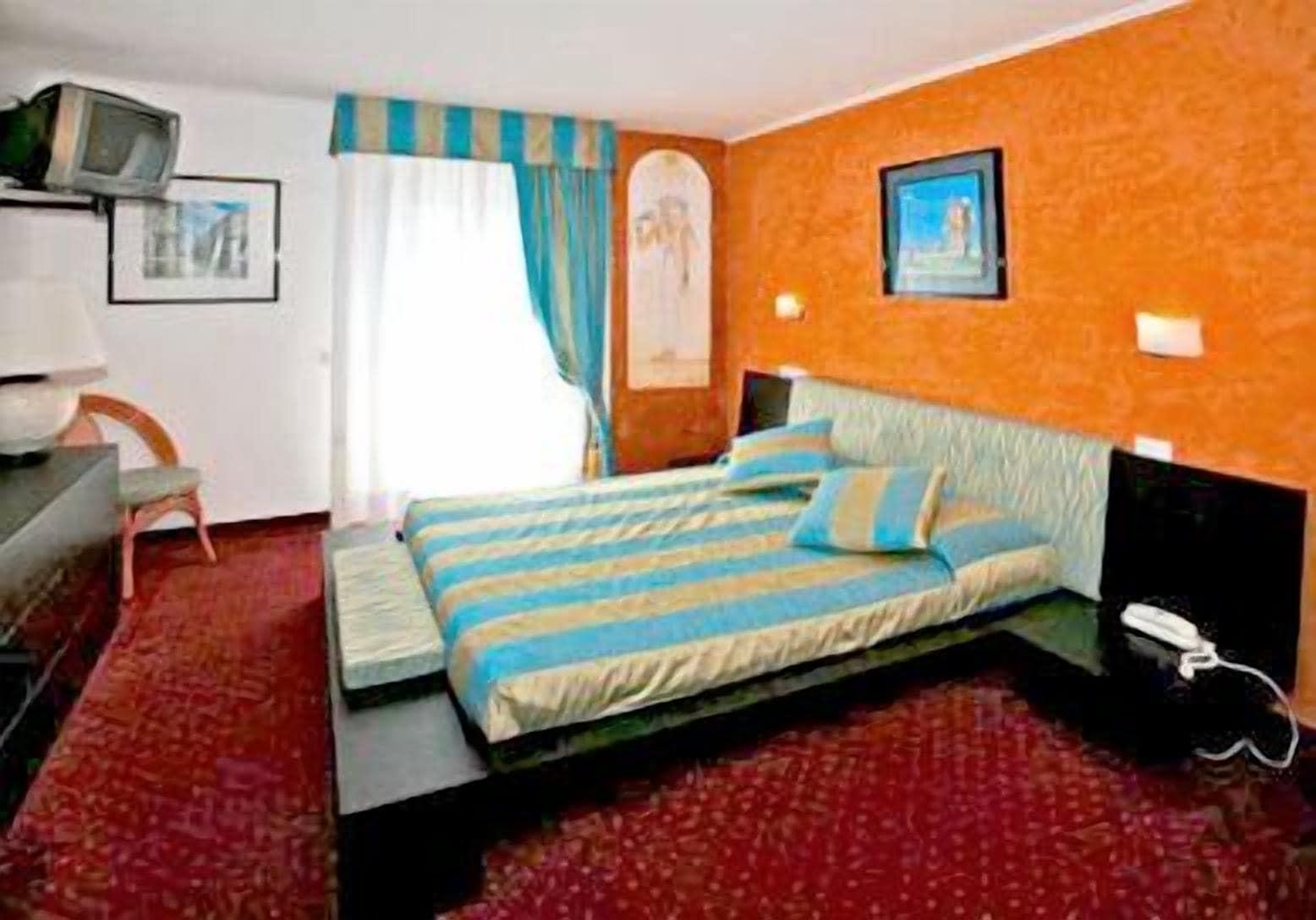 Hotel Soraya Lignano Sabbiadoro Zewnętrze zdjęcie