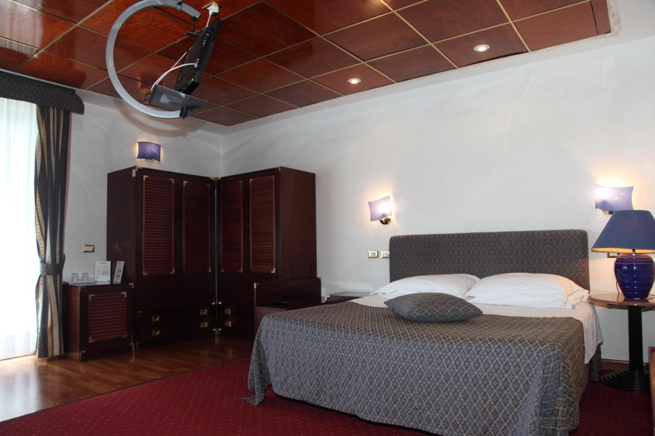Hotel Soraya Lignano Sabbiadoro Zewnętrze zdjęcie
